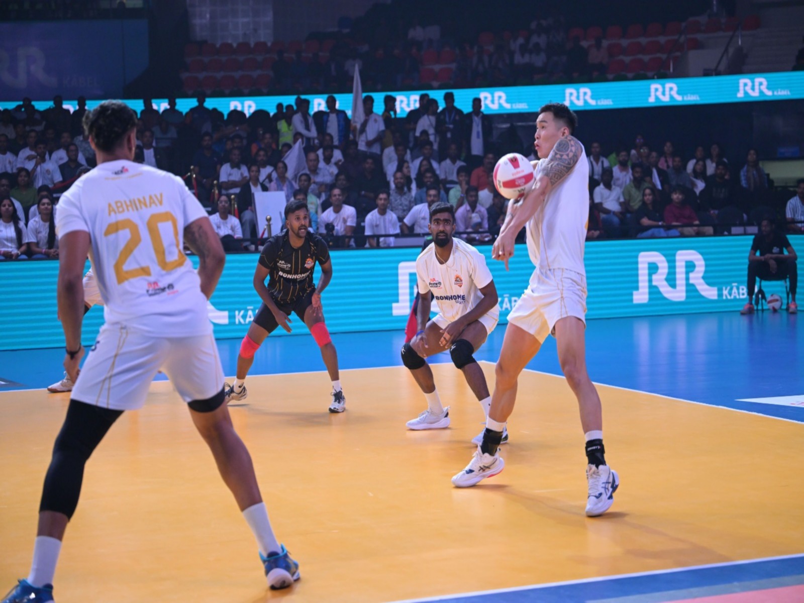 Players in action during the match (Photo: PVL) 