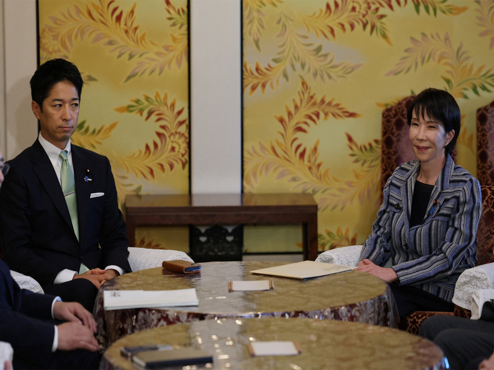 Leader of Japan's ruling Liberal Democratic Party (LDP) Sanae Takaichi meets Japan Innovation Party's co-leader Fumitake Fujita at Japan's National Diet Building, in Tokyo (Photo/Reuters) Leader of Japan's ruling Liberal Democratic Party (LDP) Sanae Takaichi meets Japan Innovation Party's co-leader Fumitake Fujita at Japan's National Diet Building, in Tokyo (Photo/Reuters)