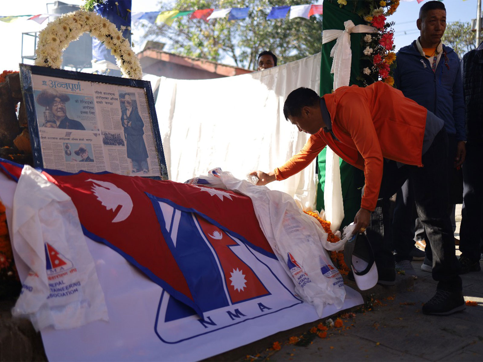 Nepal bids farewell to Kancha Sherpa (Photo/ANI)