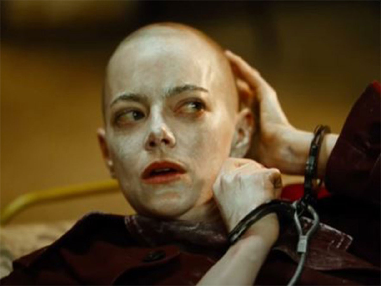 Emma Stone in Bugonia (Photo/Instagram@UniversalPicturesUK)