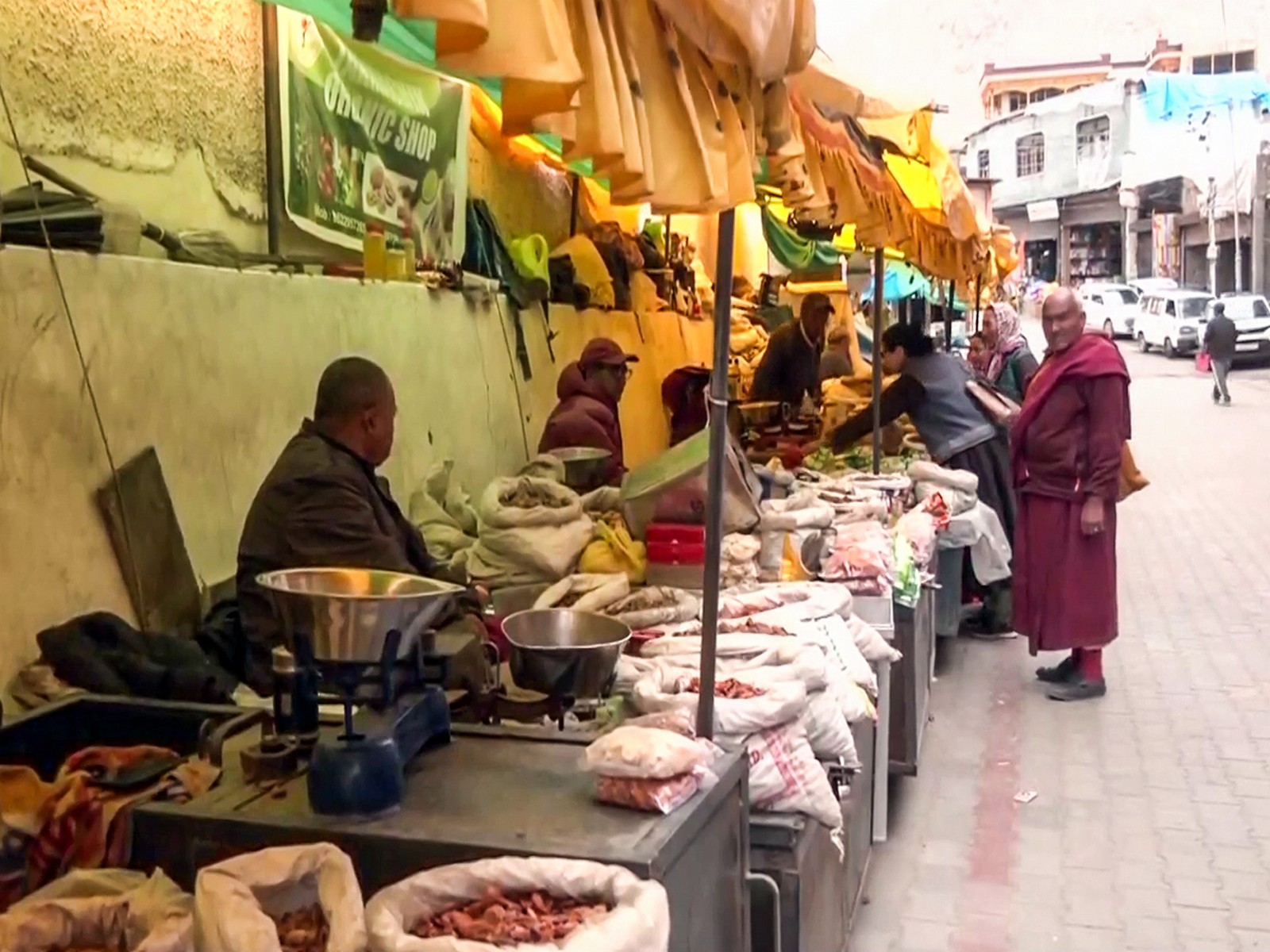 A market in Leh (File Photo/ANI)