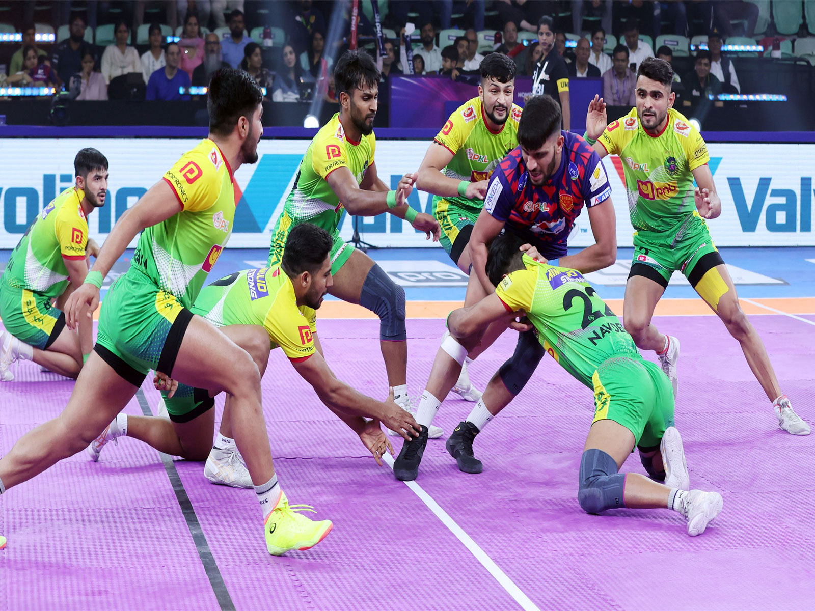 Patna Pirates players in action (Photo: PKL)