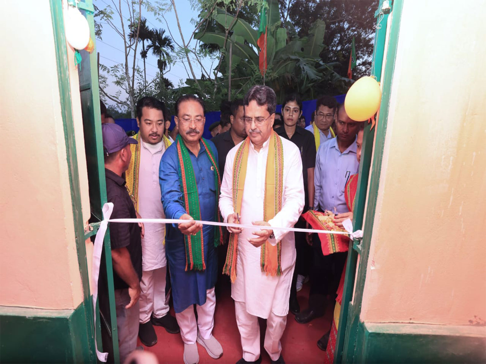 Tripura CM Manik Saha inaugurates Takajala Mandal office (Photo/ANI)