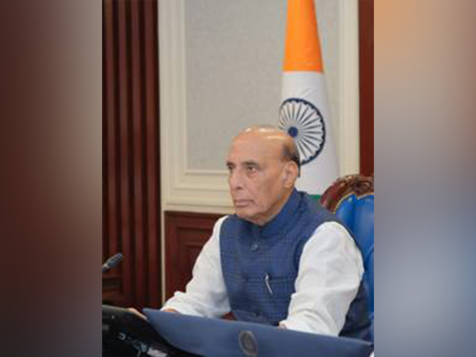 Defence Minister Rajnath Singh speaking at the Naval Commanders' Conference (Photo: PIB)