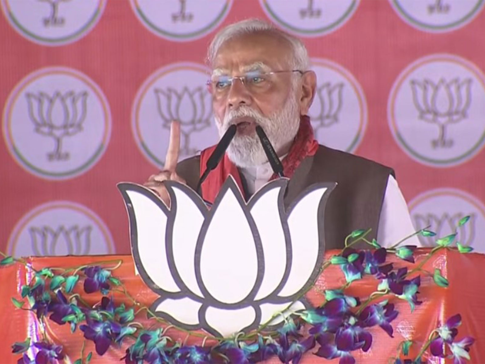Prime Minister Narendra Modi addresses rally in Bihar's Begusarai. (Photo/ANI)