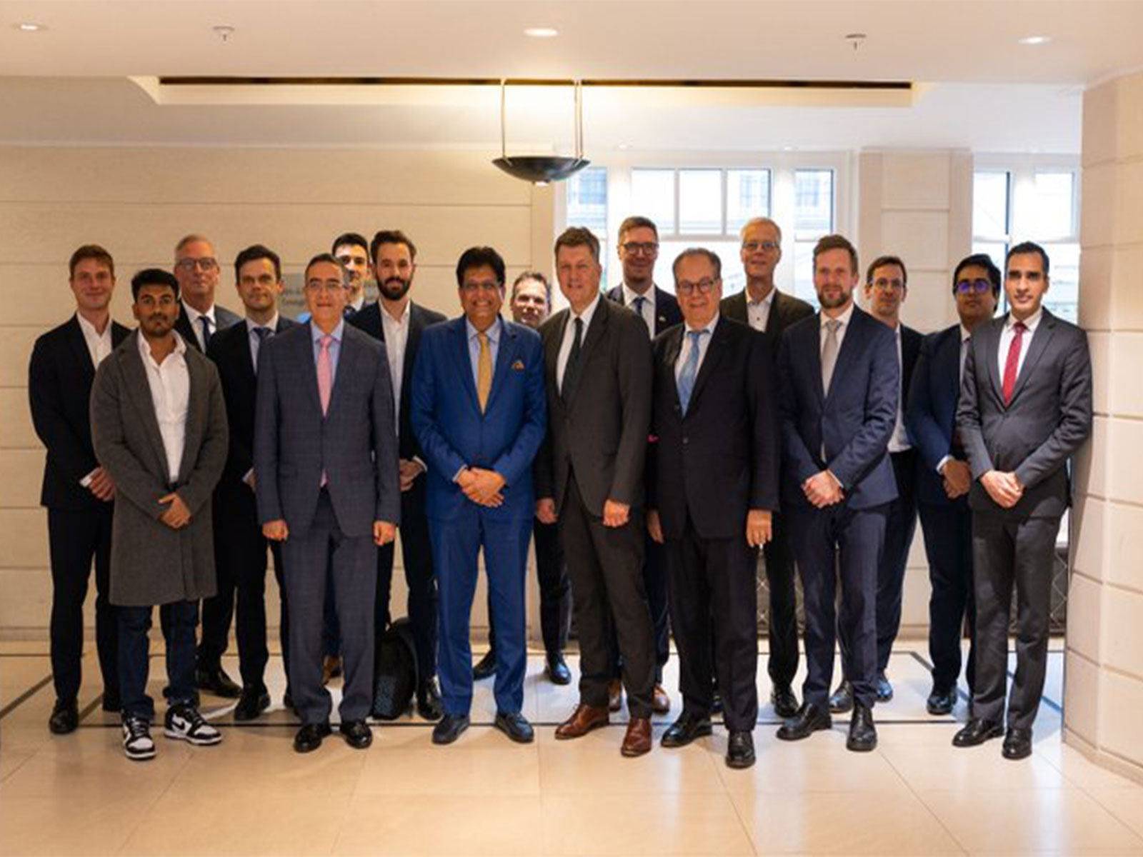 Union Minister Piyush Goyal meets with German industry leaders in Berlin (Photo/X@PiyushGoyal)
