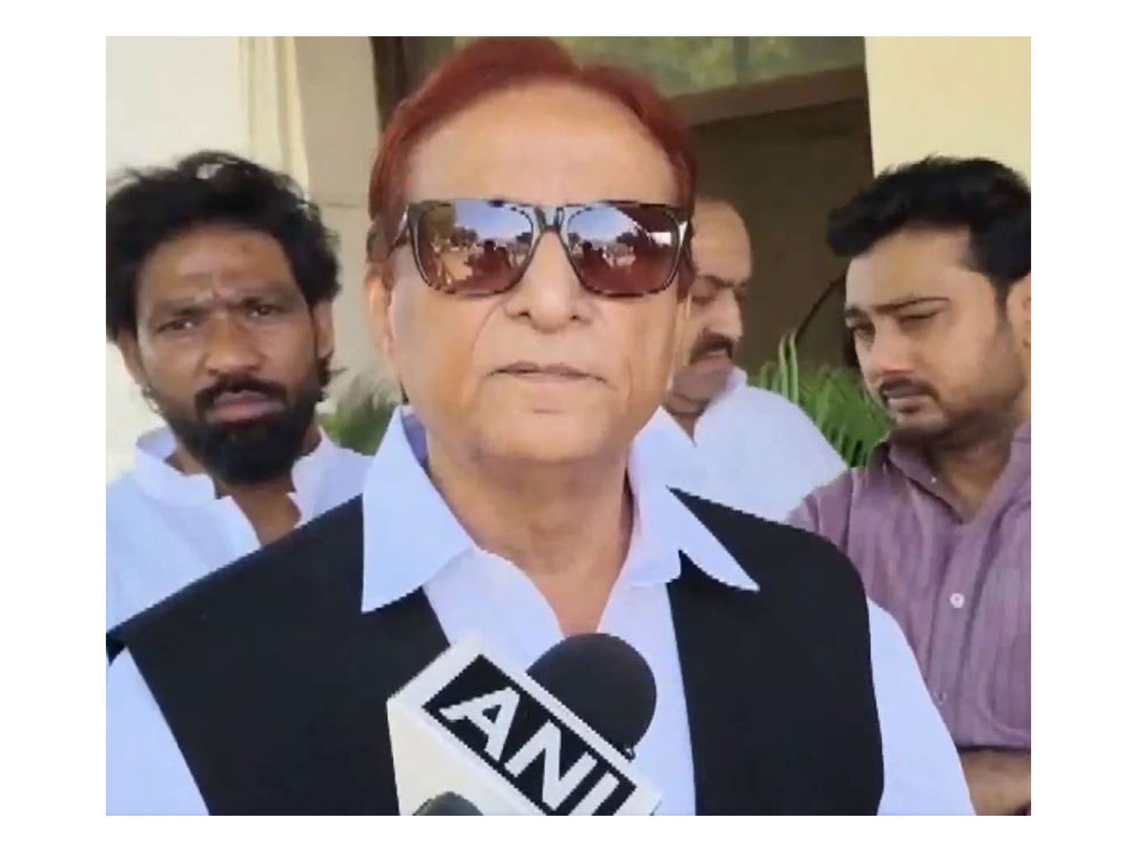 Samajwadi Party leader Azam Khan (Photo/ANI)