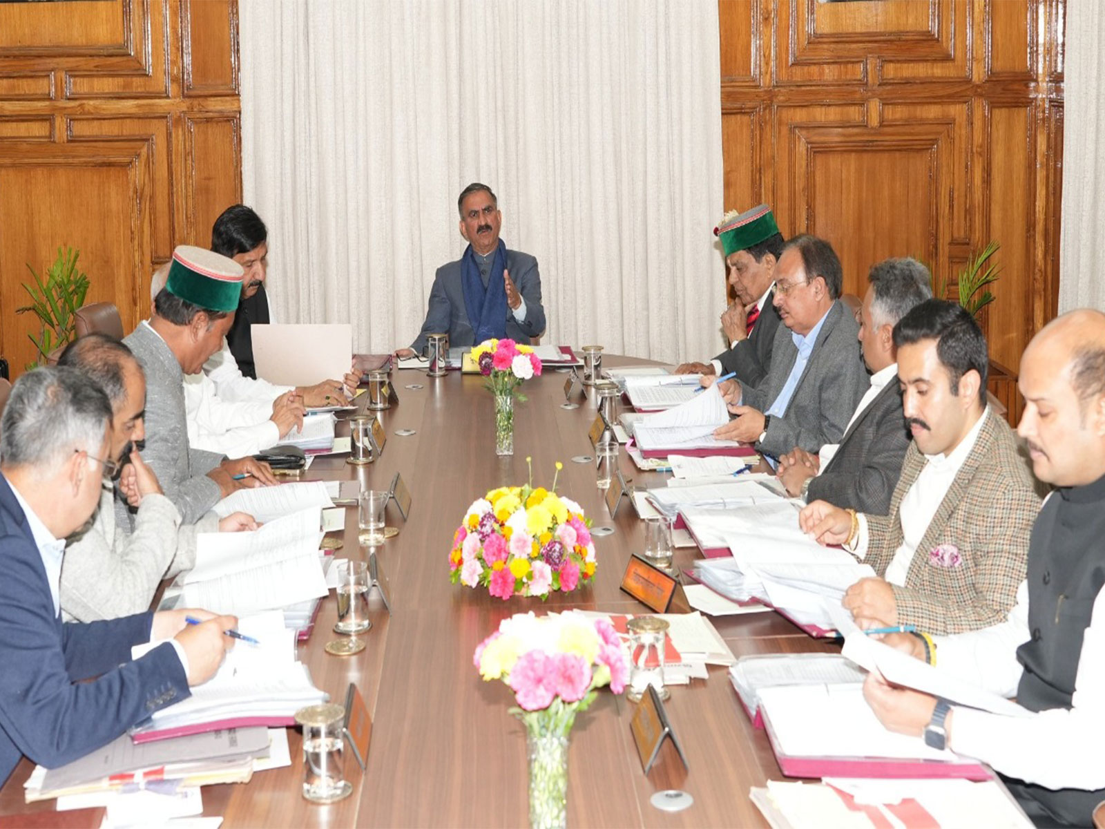 Chief Minister Sukhvinder Singh Sukhu with Cabinet ministers (Photo/Himachal Pradesh CMO)