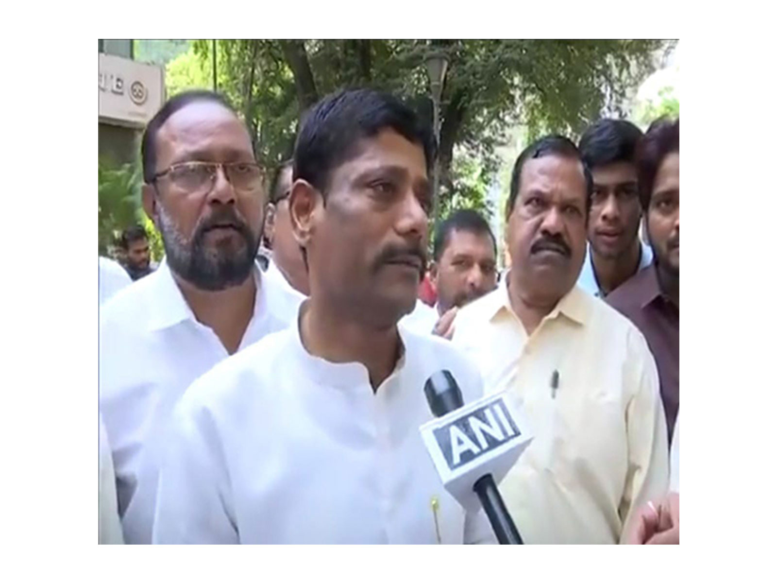 Shivsena leader Ravindra Dhangekar (Photo/ANI)