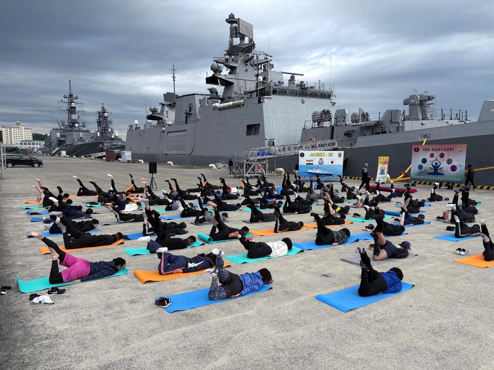 Yoga camp organised during JAIMEX 25 (Photo/ X@indiannavy)