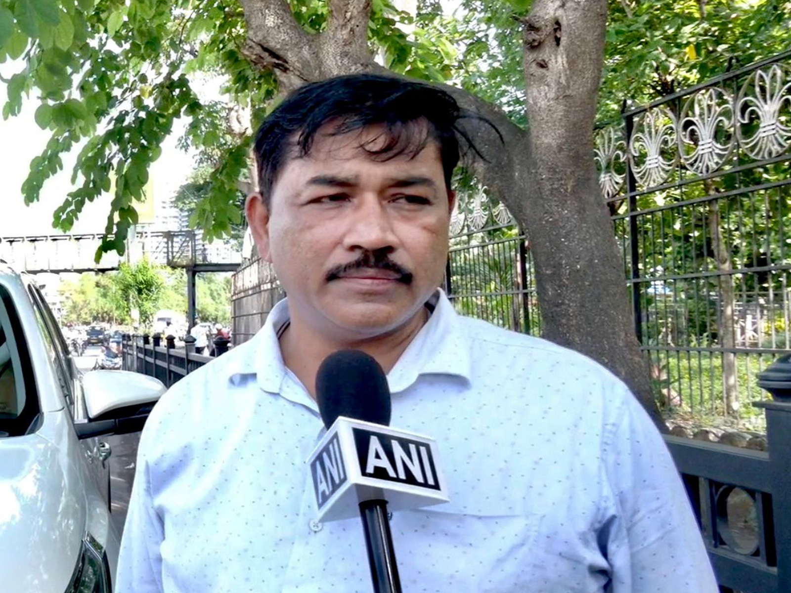 Late actor Satish Shah's manager Ramesh Kadatala (Image source/ANI) 