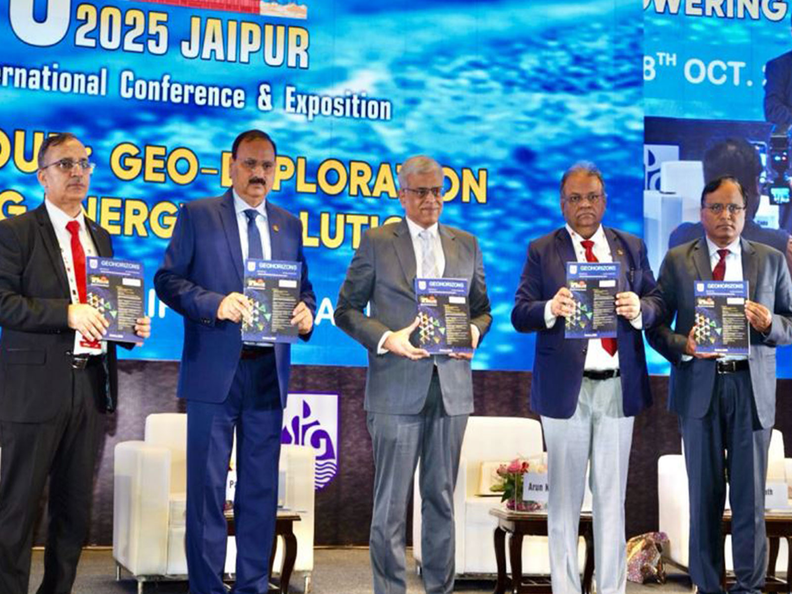 Launch of the latest issue of GEOHORIZONS Journal by Secretary MoPNG and other dignitaries (Image: ONGC)