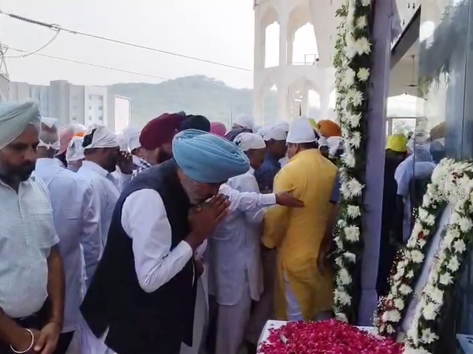 Leaders pay tribute to late IPS Y Puran Kumar at Nada Sahib. (Photo/ANI)