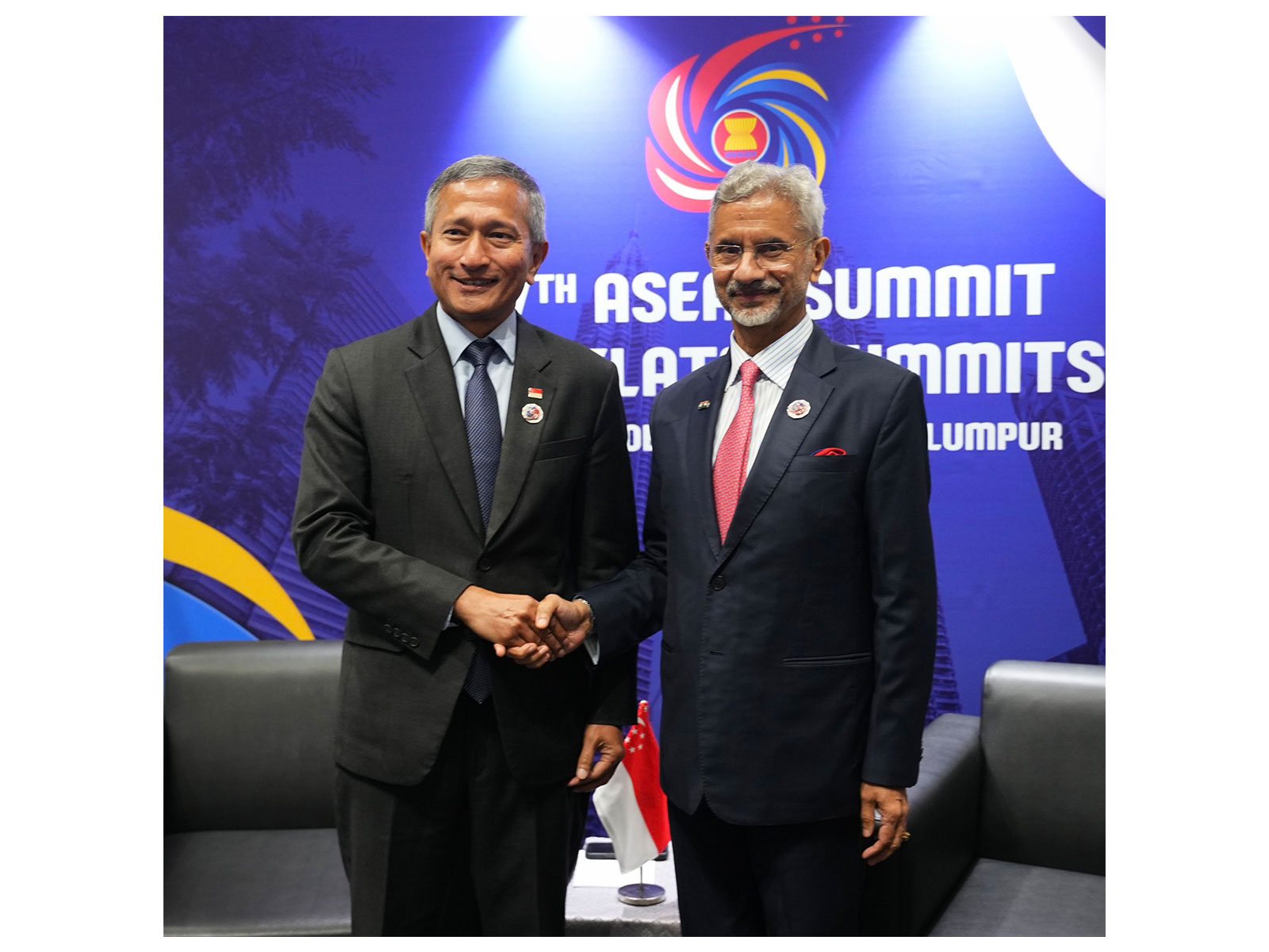 EAM meets Singapore FM Balakrishnan (Photo/X@DrSJaishankar)