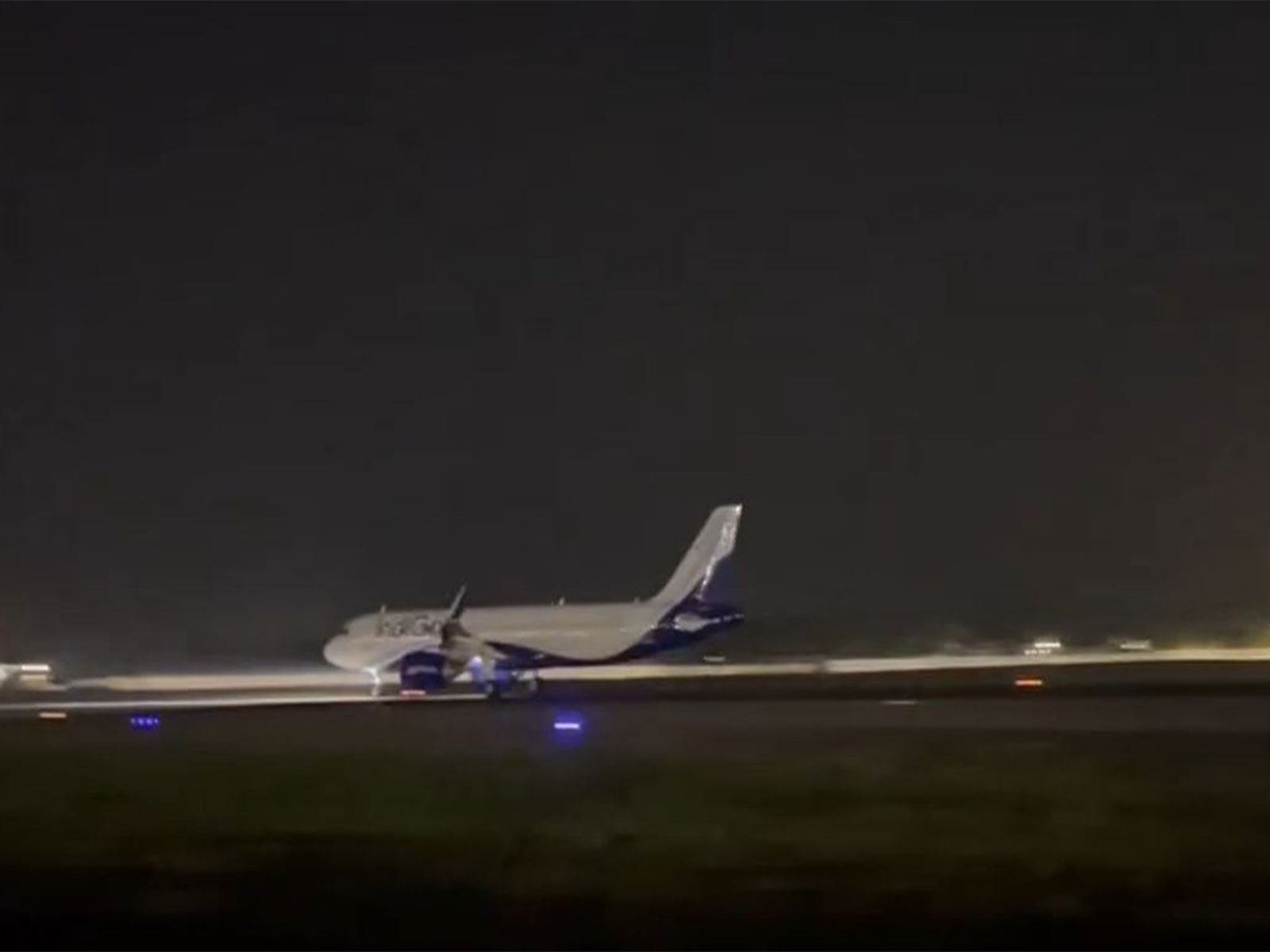 Direct India-China flight taking off from Kolkata airport (Photo/NSCBI airport)