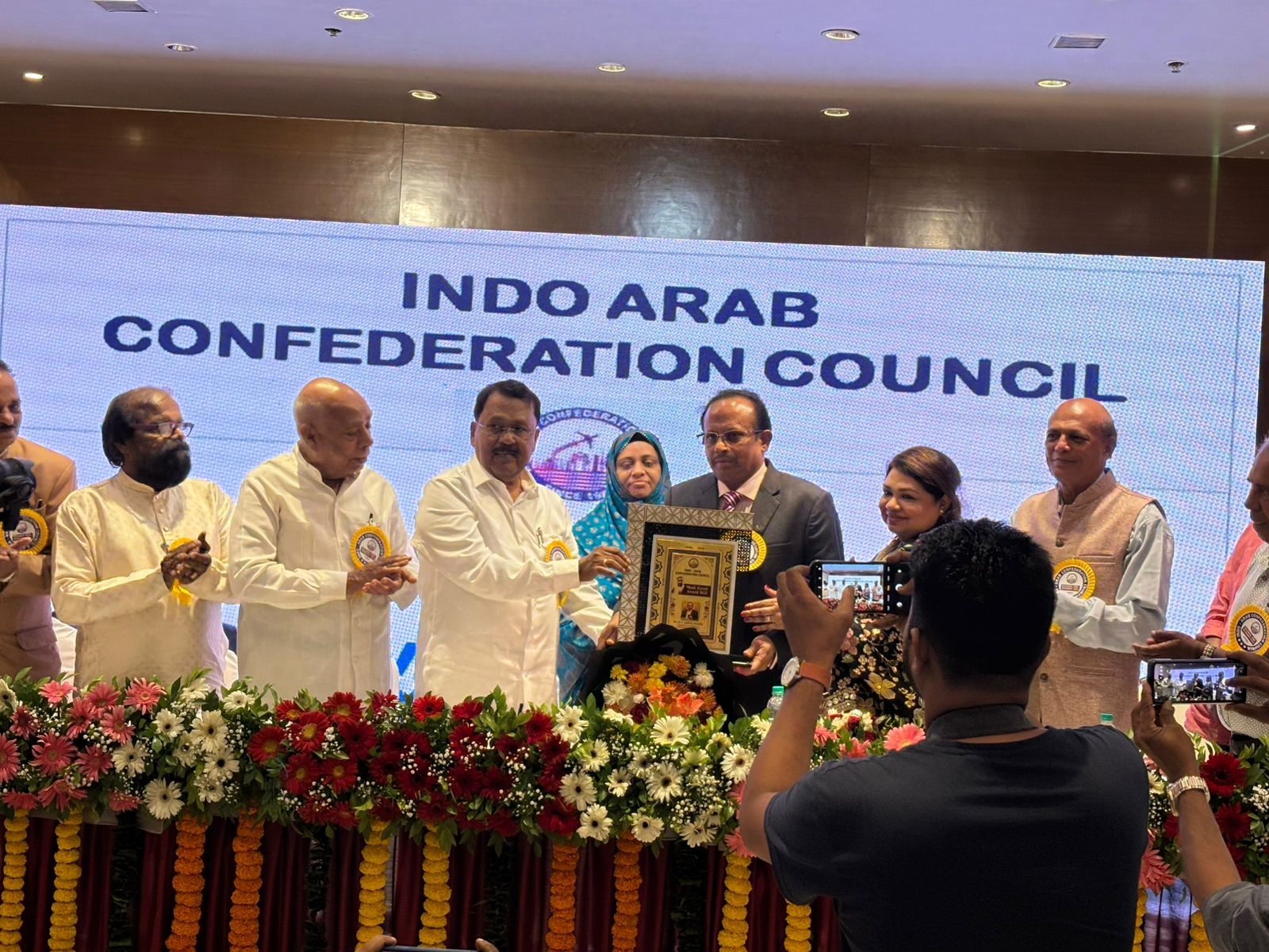 Akbar Travels Chairman Dr. K.V. Abdul Nazar Honoured with Sheikh Zayed Bin Sultan Al Nahyan Award