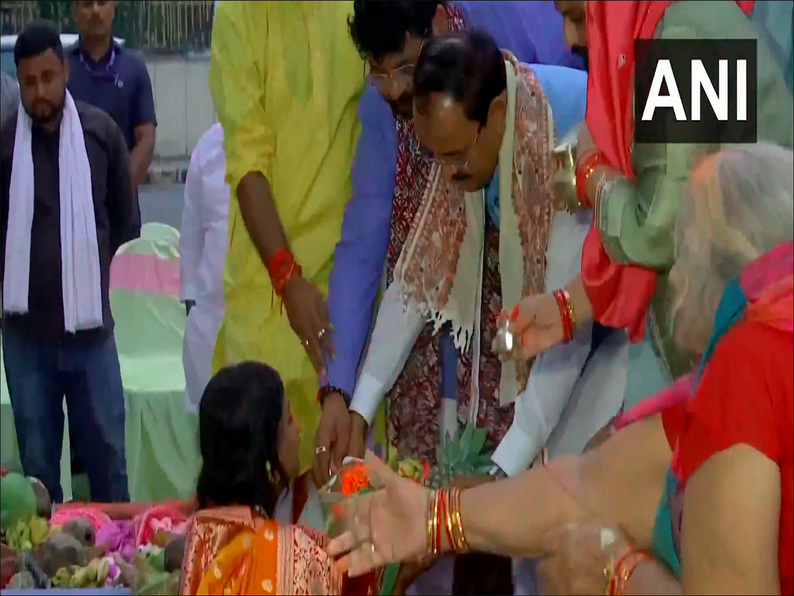 UP Dy CM Keshav Prasad Maurya participates in Chhath Puja celebrations in Patna. (Photo/ANI)