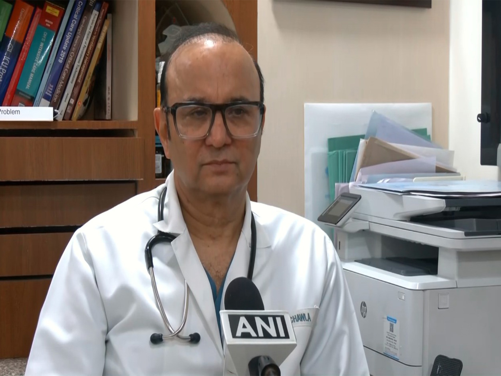 Pulmonology and Critical Care Specialist Dr Rajesh Chawla (Photo/ANI)