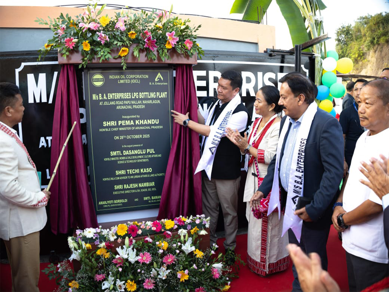 Arunachal Pradesh CM inaugurates newly commissioned Indian Oil Corporation Limited (IOCL) LPG Bottling Plant at Papu Nallah (Photo/X@PemaKhanduBJP)