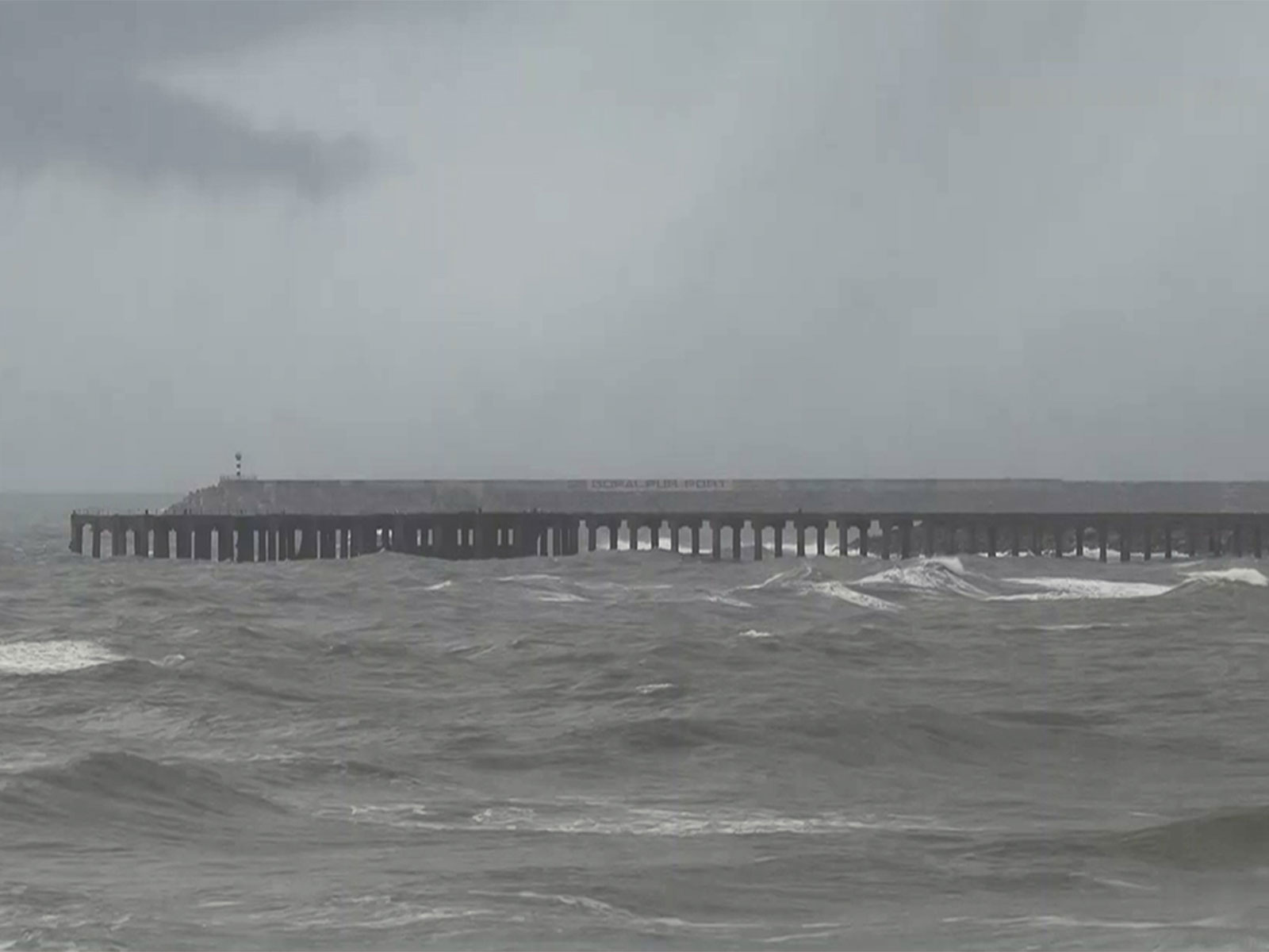 Rough sea erodes the shoreline and damages properties located near the coast in Podampeta village, due to the impact of Cyclone Montha, in Ganjam (Photo/ANI)