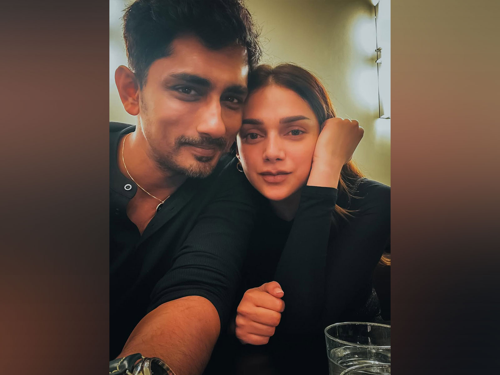 Couple Aditi Rao Hydari and Siddharth (Image source: Siddharth's Instagram)