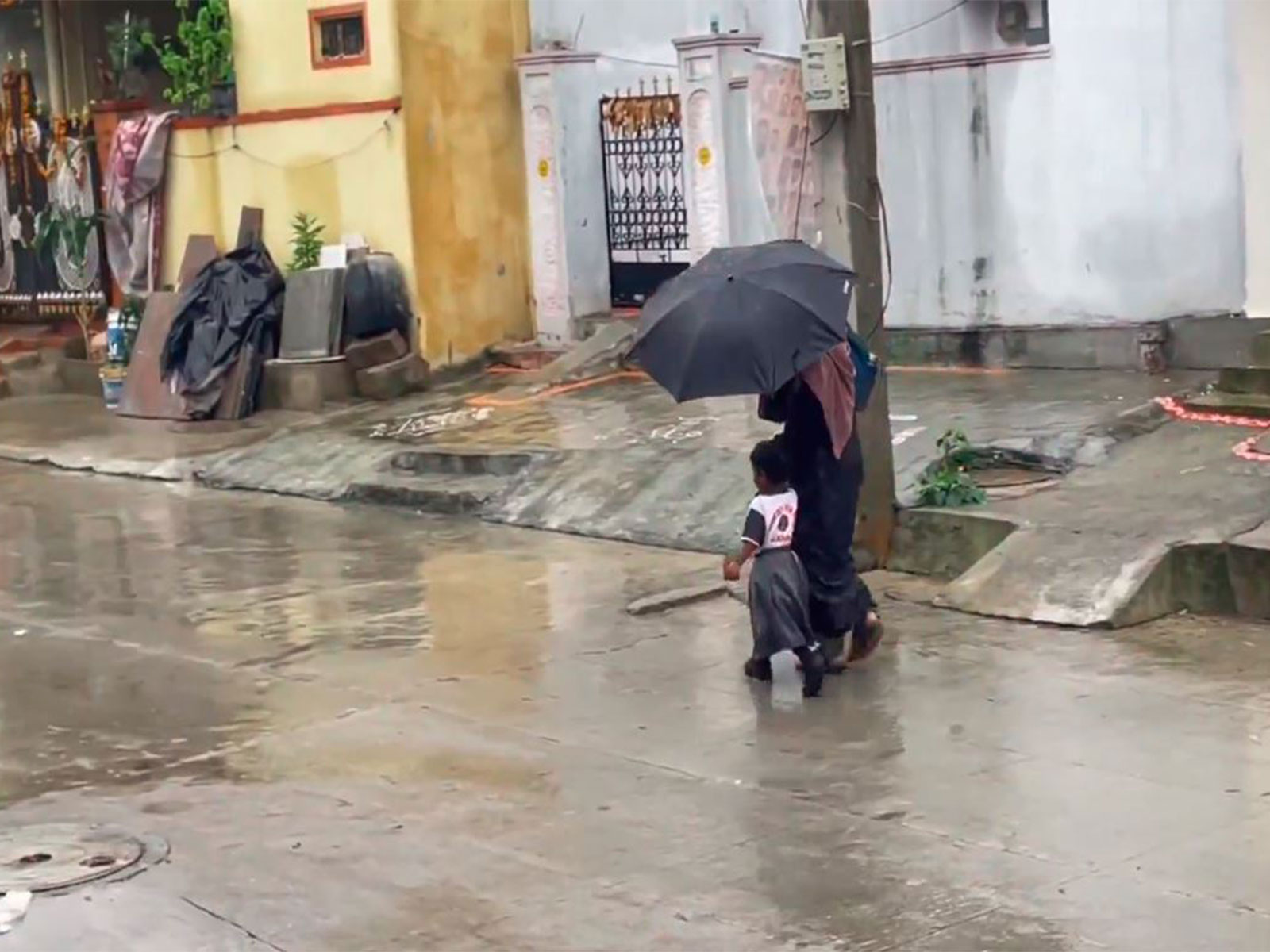 Cyclone Montha brought rain to parts of Telangana's Rangareddy district. (Photo/ANI)