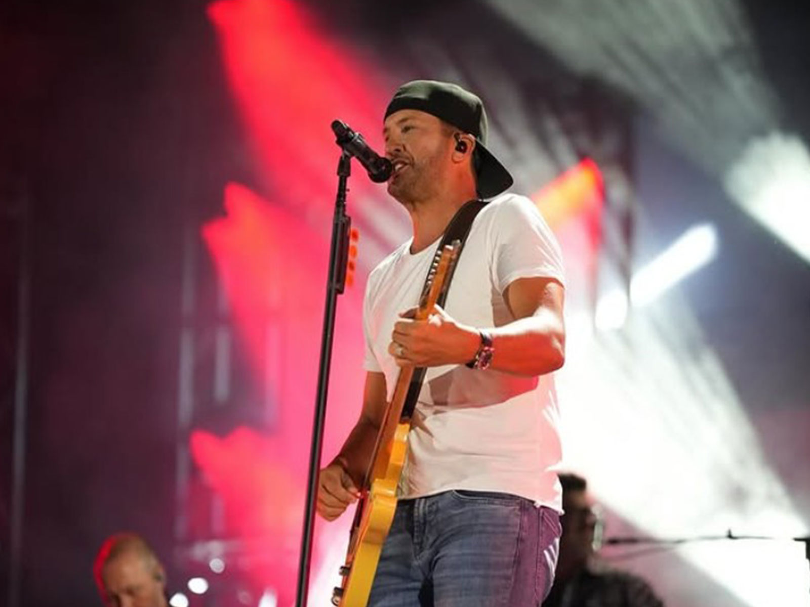 Luke Bryan (Image source: Instagram/ @lukebryan) 