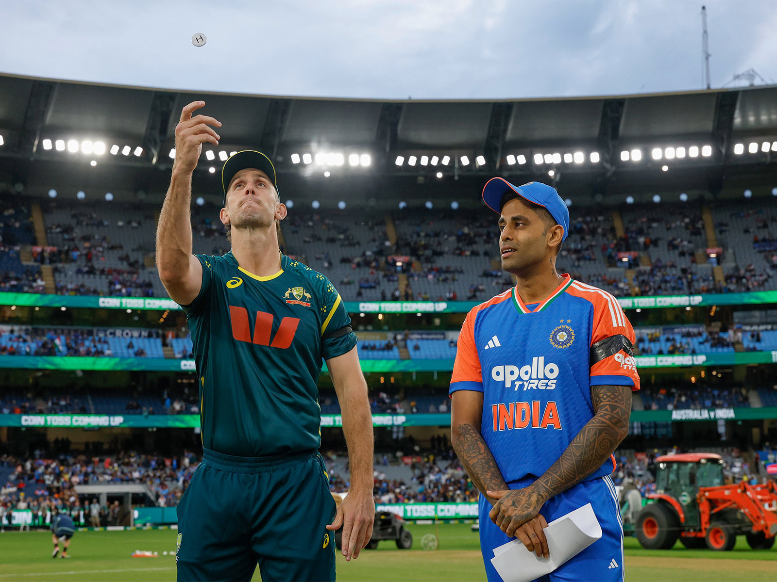 Mitchell Marsh and Suryakumar Yadav during the time of toss. (Photo/X/@BCCI)