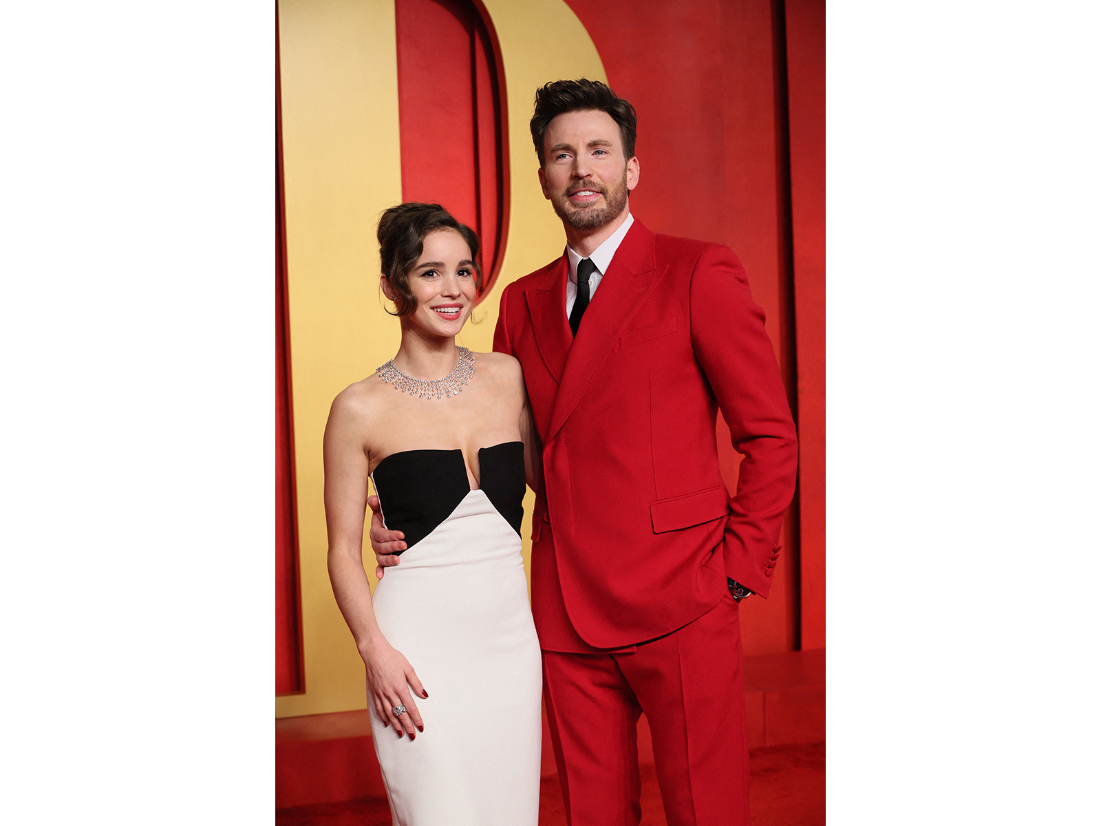 Chris Evans with his wife Alba Baptista (File photo: Reuters)