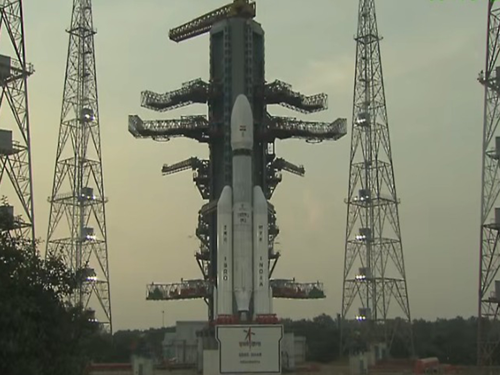 The LMV3 launch vehicle at Sriharikota (Photo: X/ISRO Youtube)