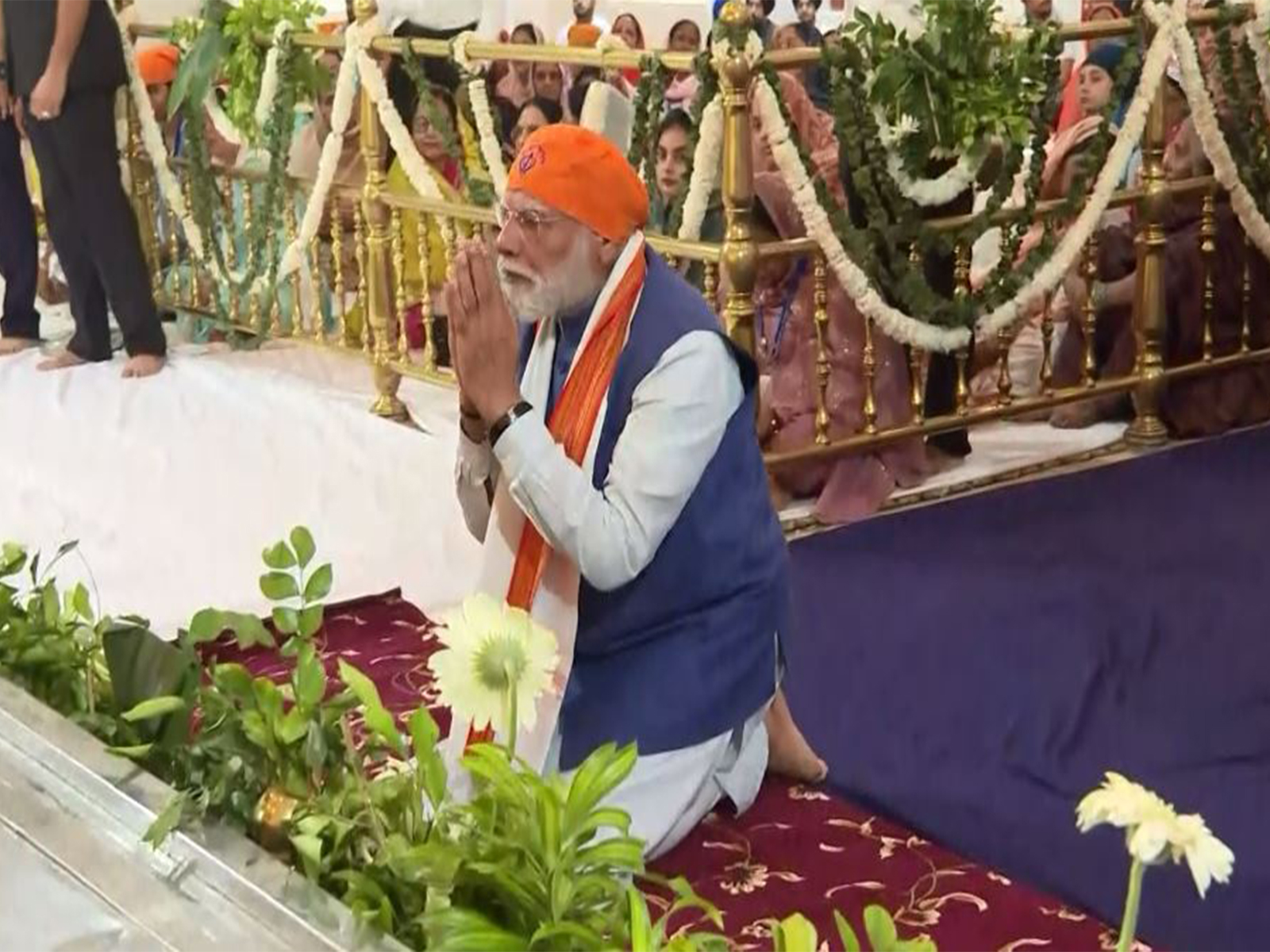 PM Narendra Modi at Patna Sahib (Photo/ANI)