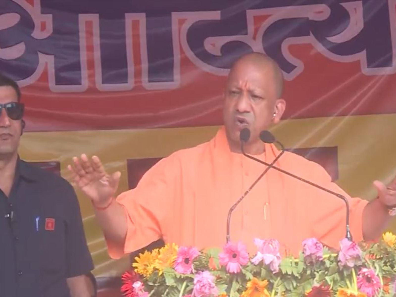 Uttar Pradesh Chief Minister Yogi Adityanath addressing election rally in Bihar's Muzaffarpur on Monday (Photo/ANI)