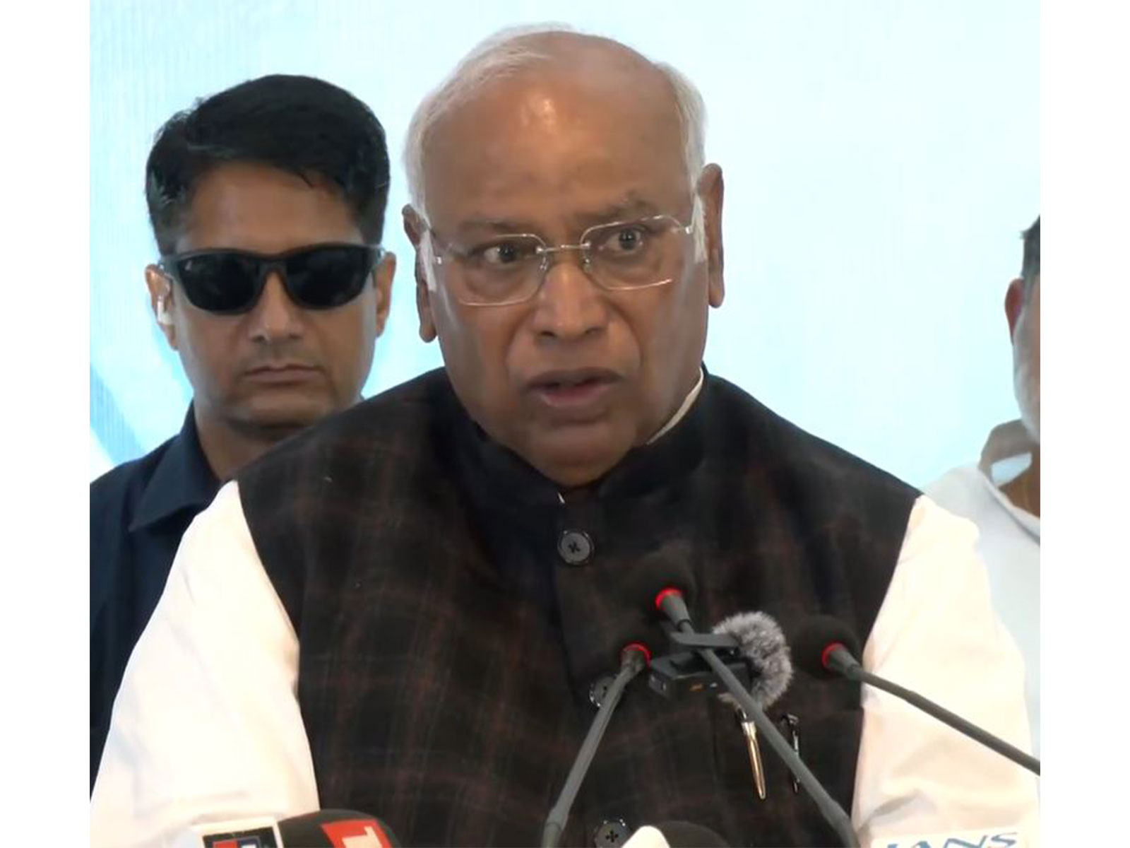 Congress President Mallikarjun Kharge (Photo/ANI)