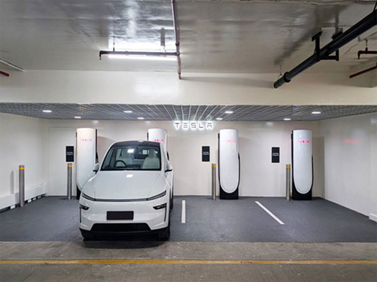 The first Tesla Superchargers in India (Image: X/@Tesla_India)