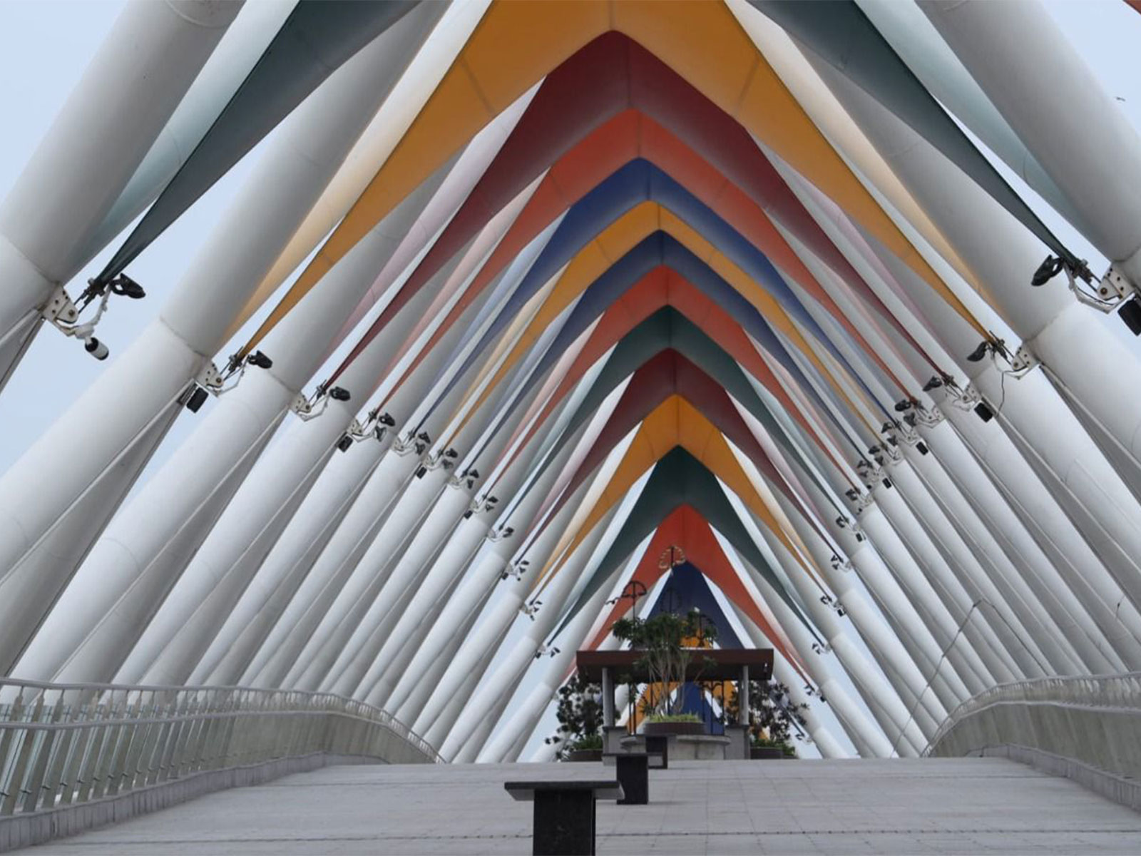 The Atal Bridge over the Sabarmati River has become Ahmedabad’s newest landmark (Photo/Gujarat CMO)