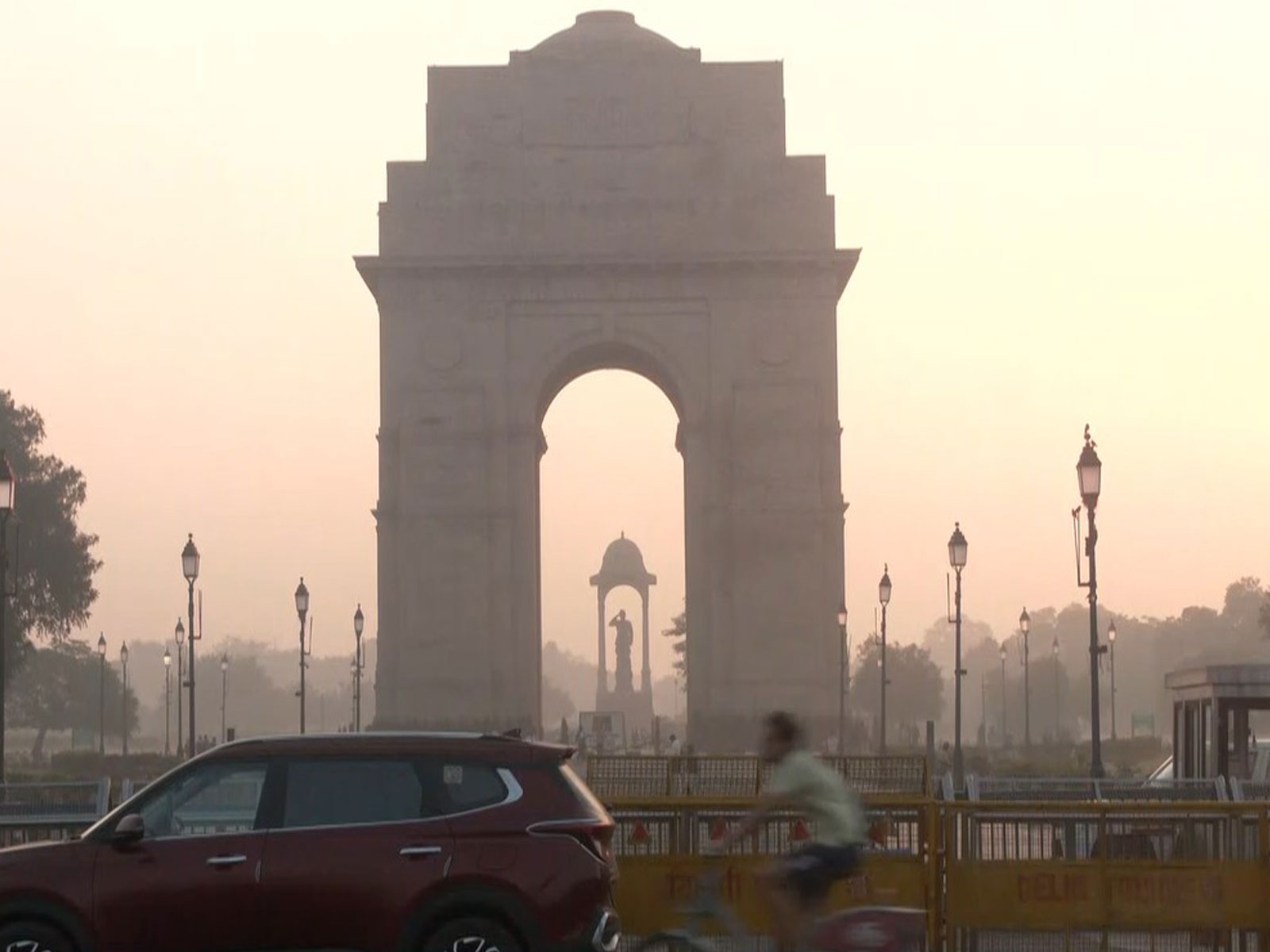Poor air in India Gate area (File Photo/ANI)