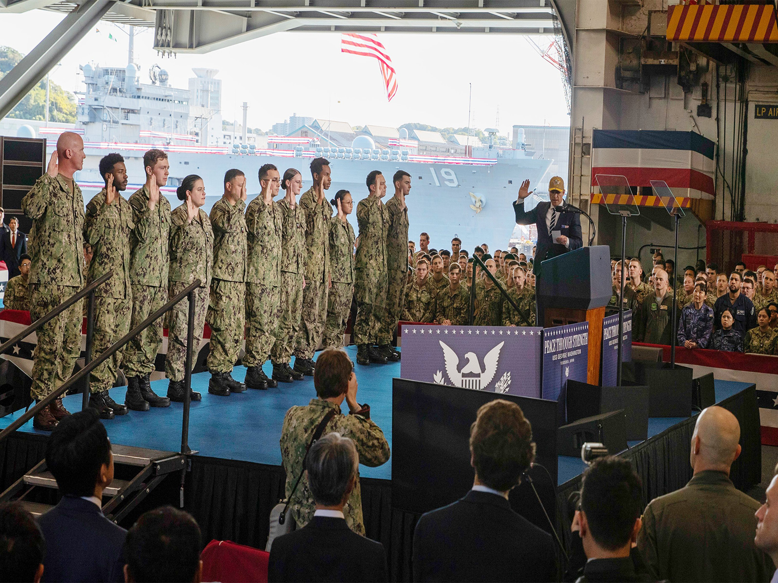 US President Donald Trump aboard USS George Washington in October 2025  (Photo credit x/@INDOPACOM)