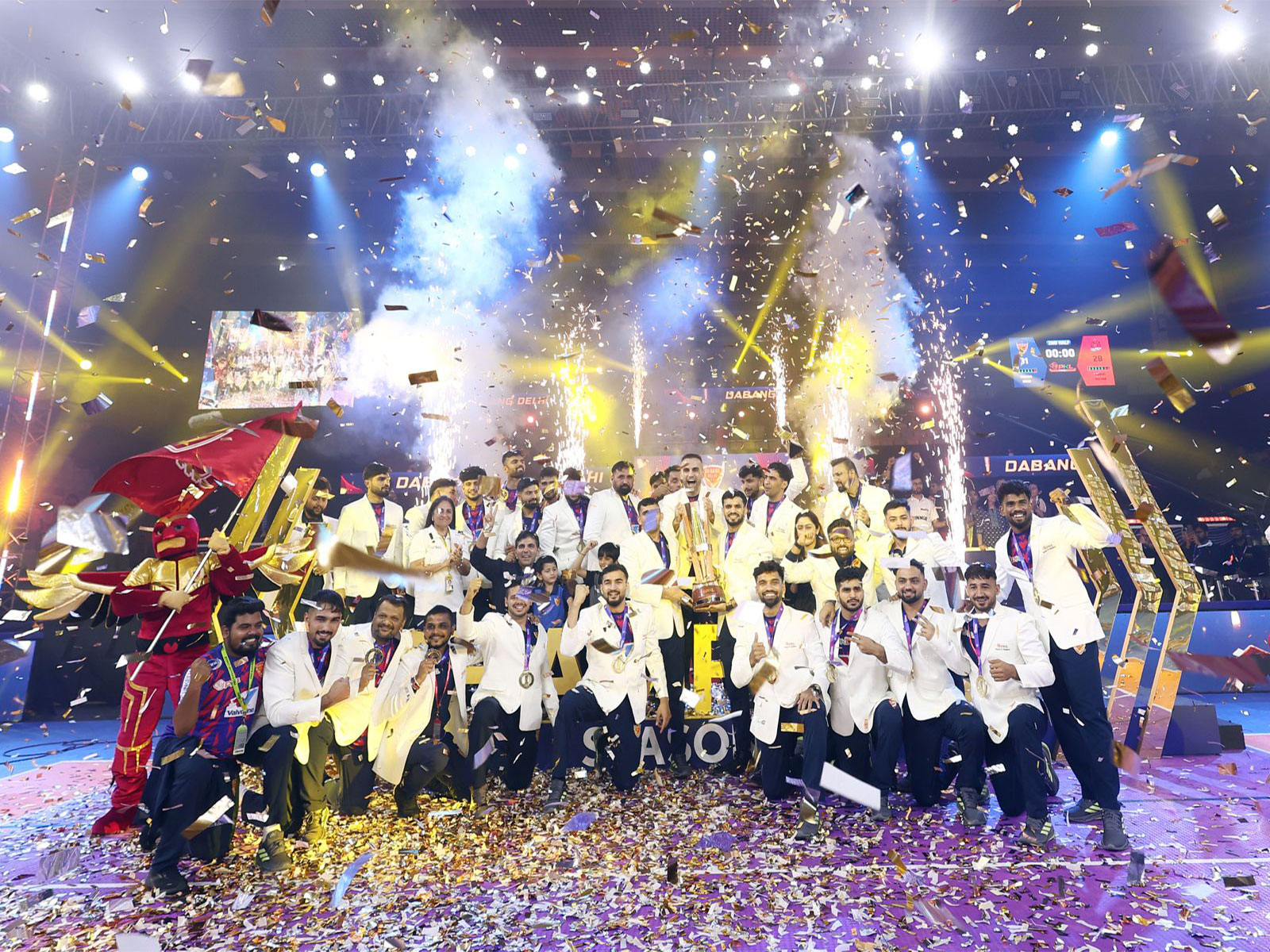 Winners of Pro Kabaddi League season 12 (Photo: PKL) 