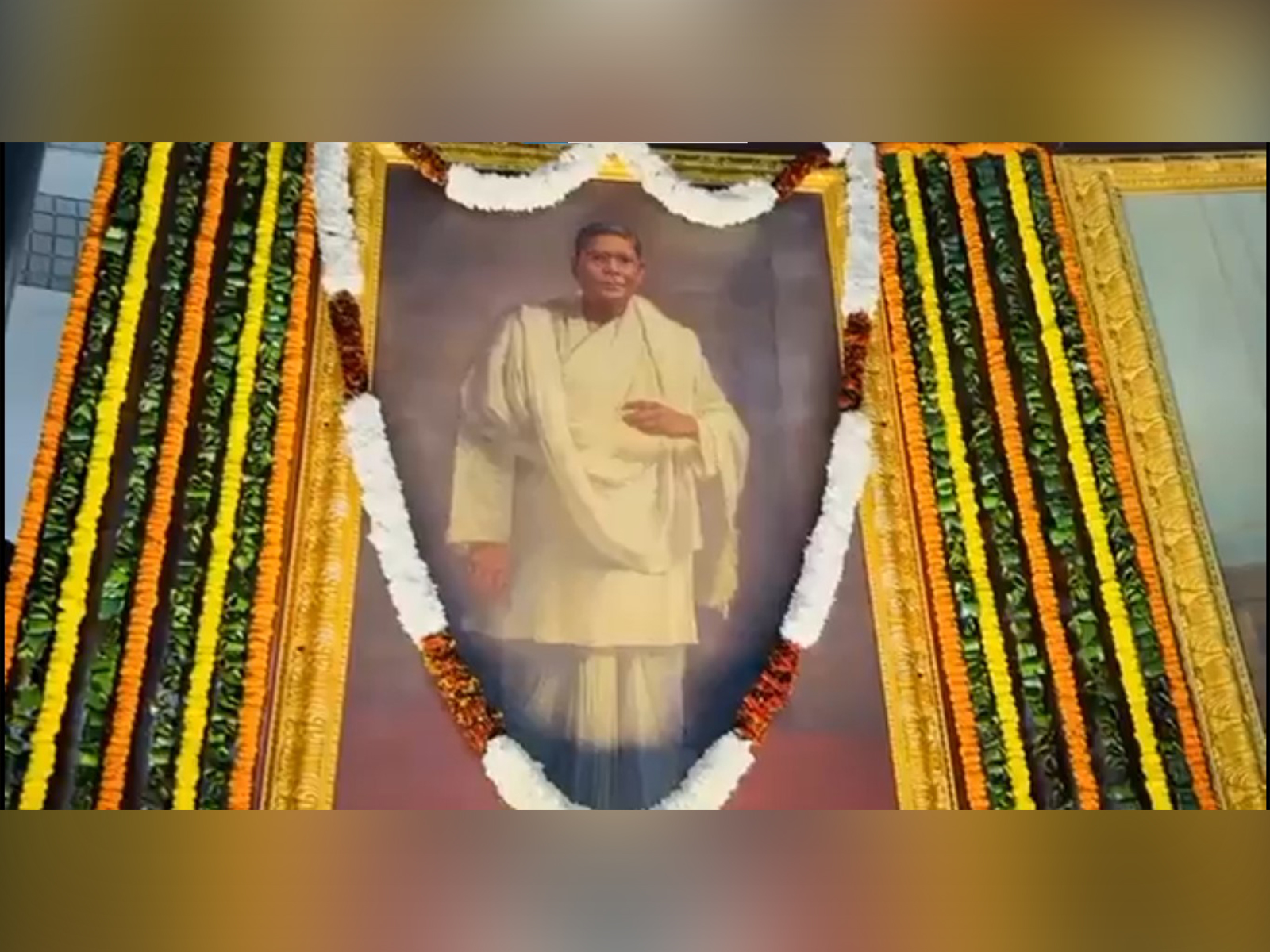 Tributes paid to Deshbandhu Chittaranjan Das in Parliament (Photo/X/@loksabhaspeaker)