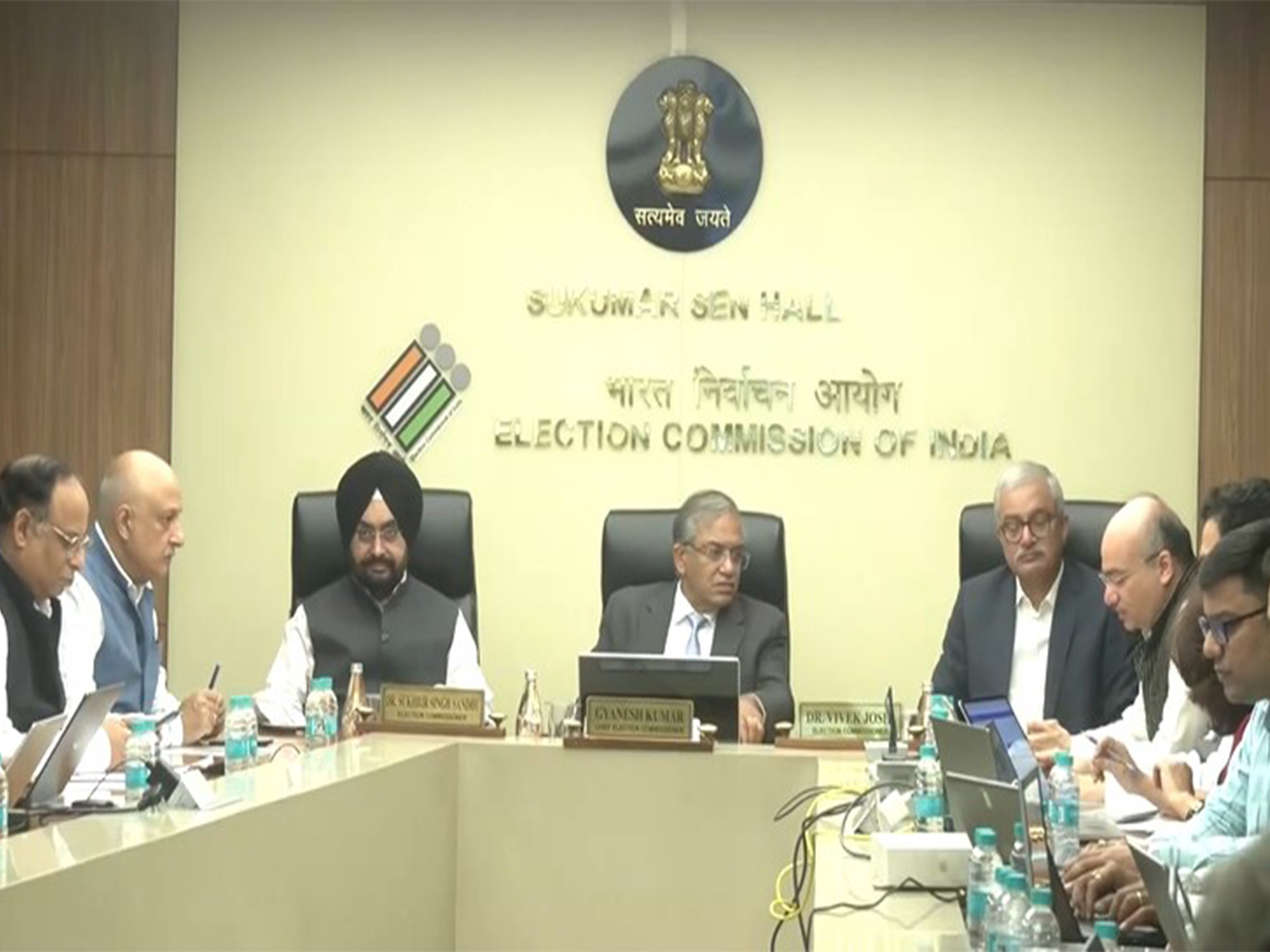 CEC Gyanesh Kumar (middle) with ECs Sukhbir Sandhu and Vivek Joshi (Photo/ANI)