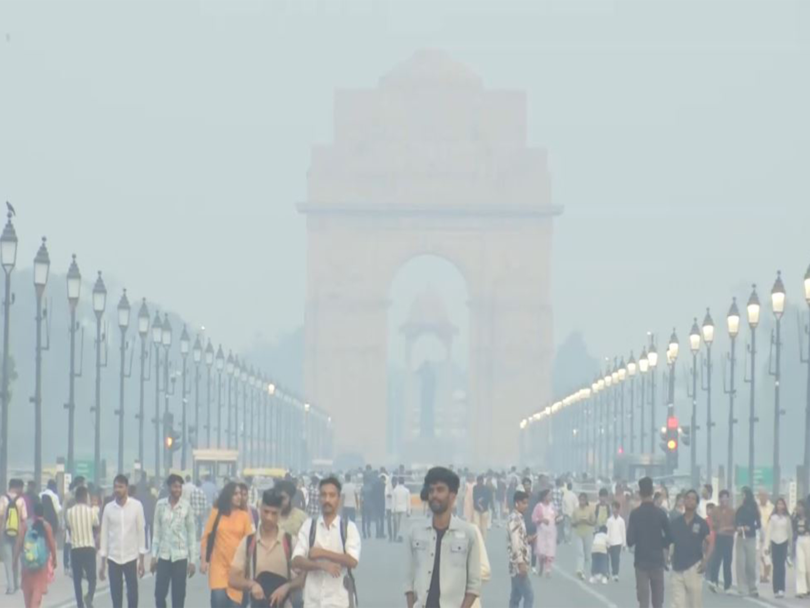 Smog at India Gate (Photo/ANI)