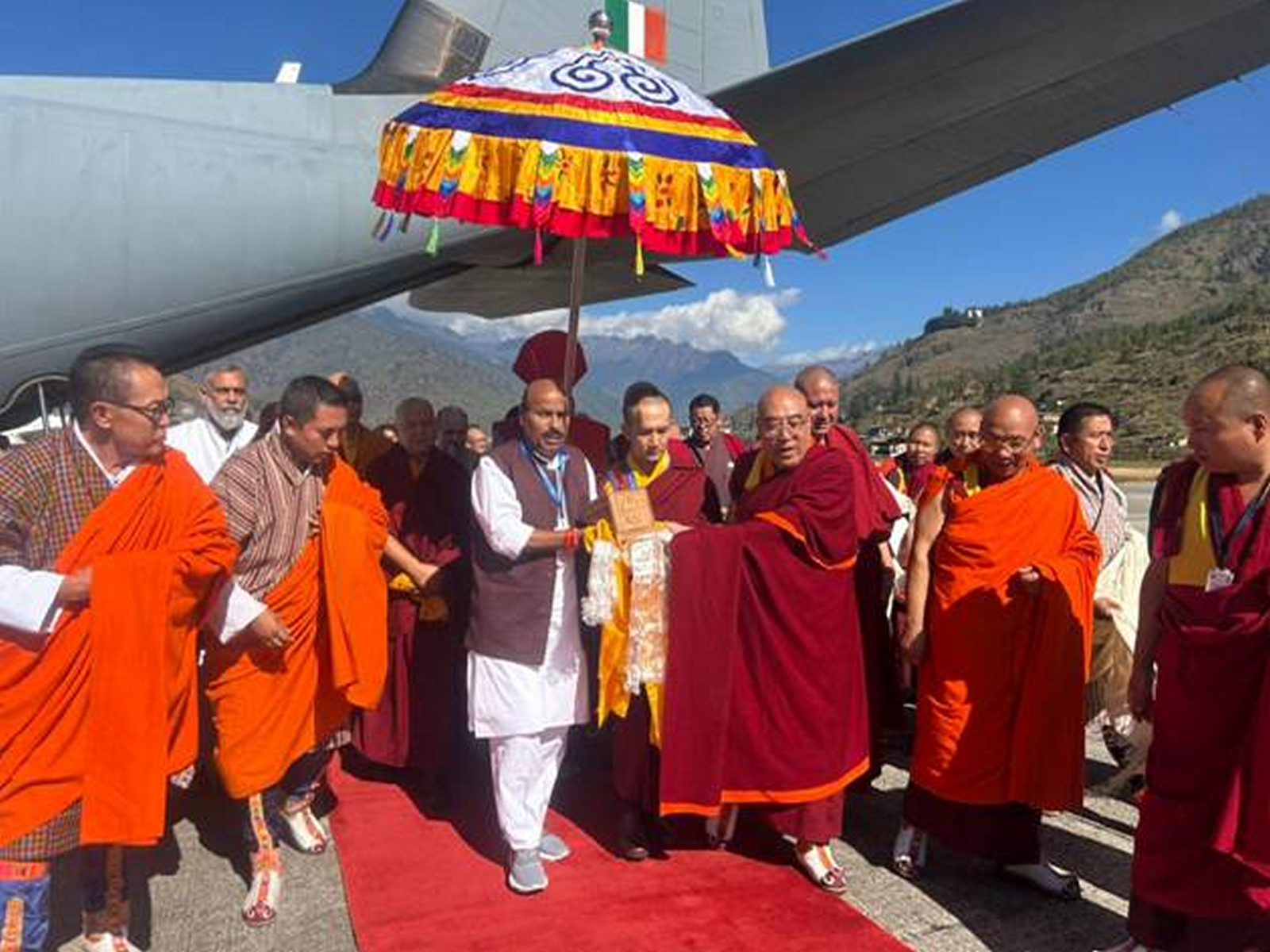 Union Minister Virendra Kumar leads the Indian delegation carrying the Sacred Relics of Lord Buddha upon arrival at Paro International Airport in Bhutan. (Image Source: PIB)