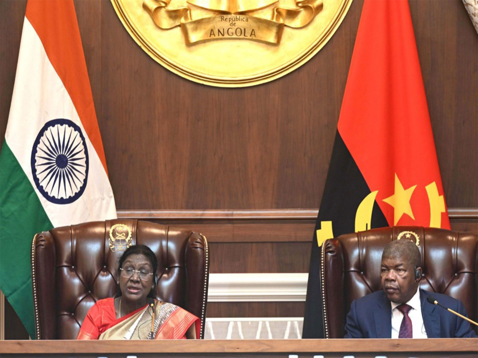 President Droupadi Murmu with Angolan President João Lourenço during a bilateral meeting at the Presidential Palace in Luanda, Angola (Photo: X/@MEAIndia)