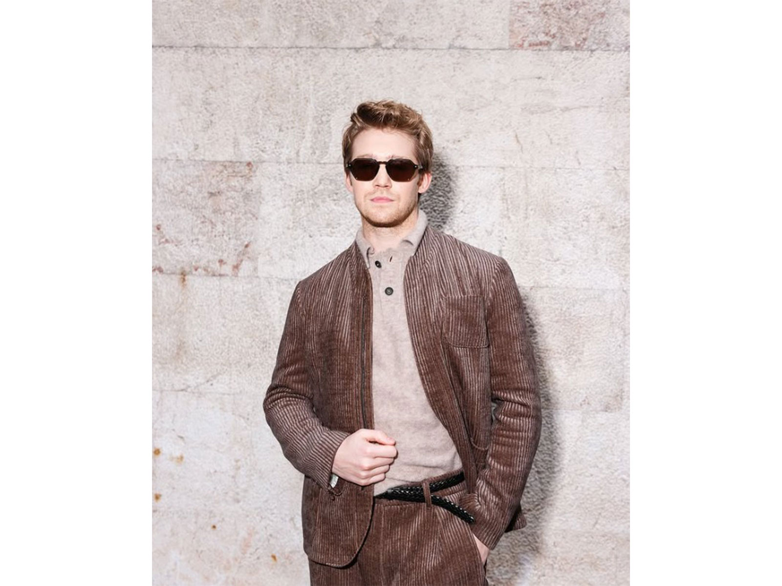 Joe Alwyn (Image source/Instagram/ @joe.alwyn)