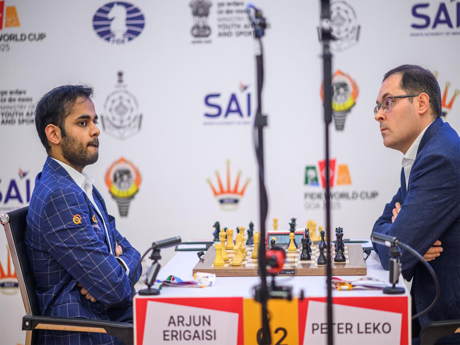 Arjun Erigaisi and Peter Leko (Photo: FIDE)