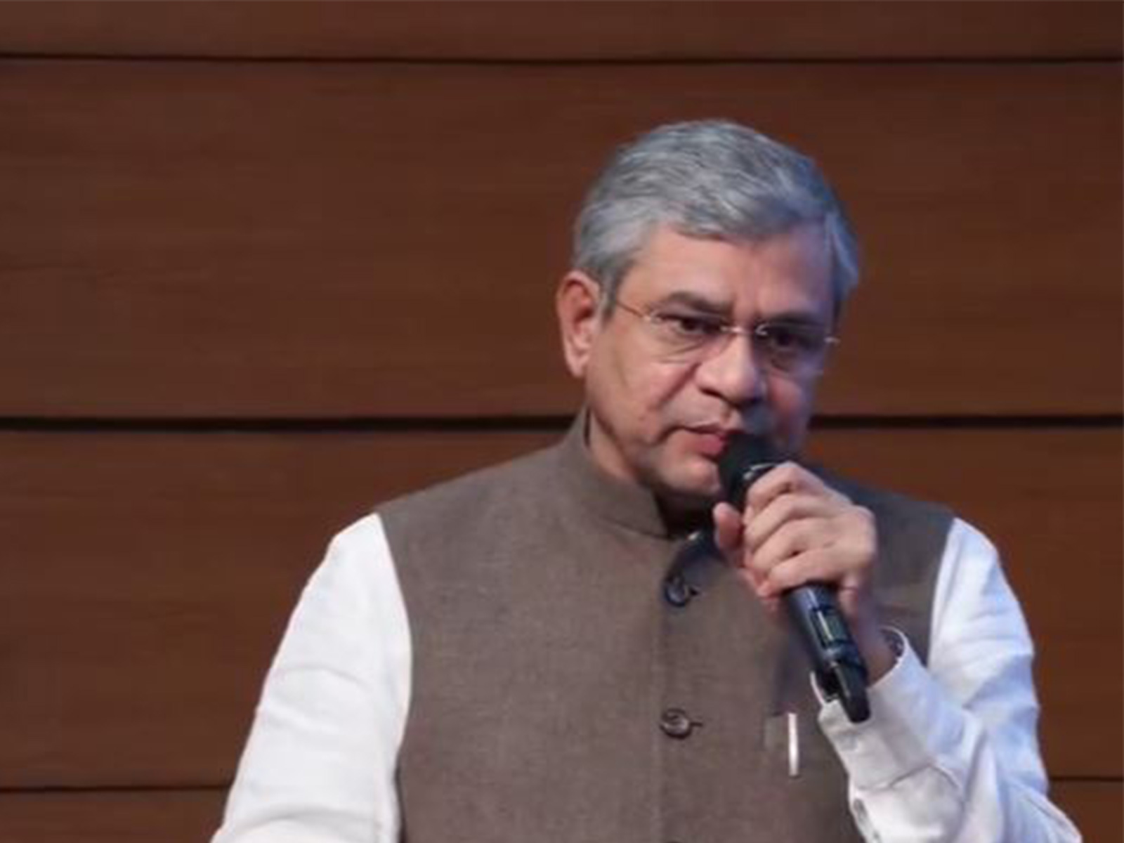 Union Minister Ashwini Vaishnaw (Photo/ANI)