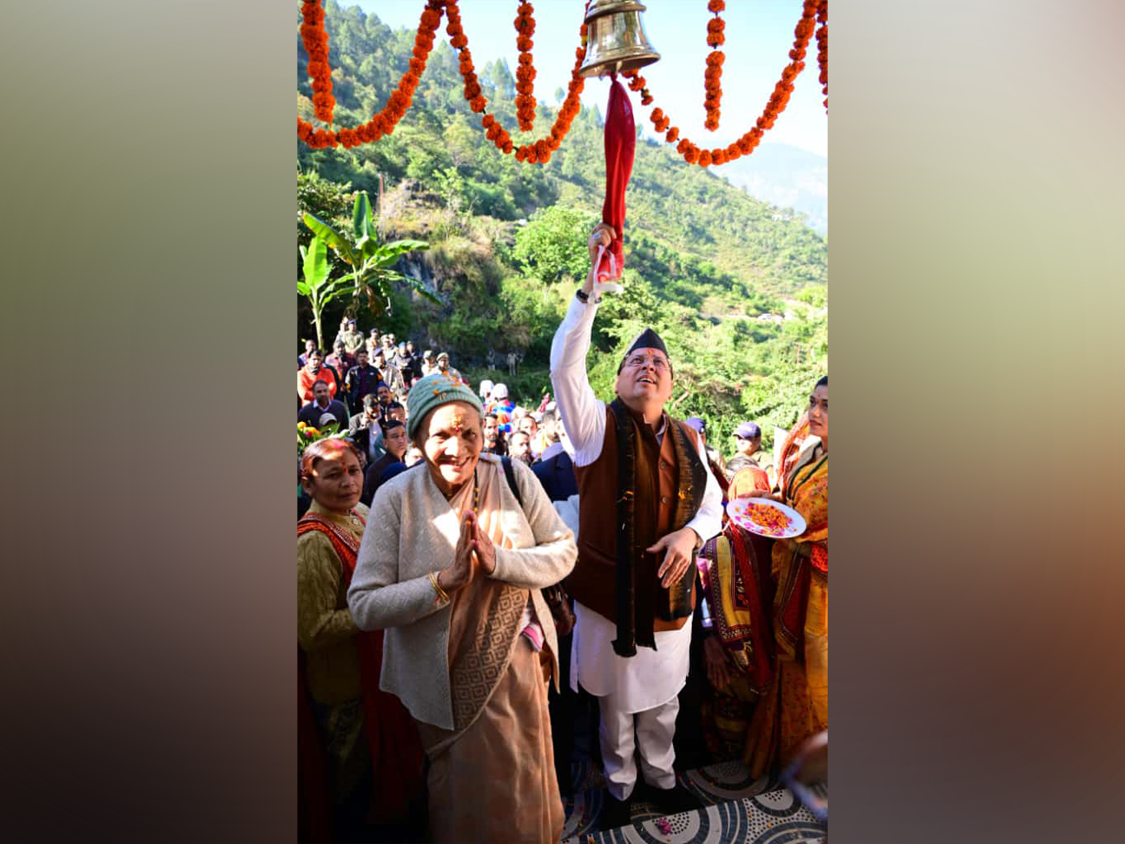 Uttarakhand CM Dhami with mother (Photo/ANI)