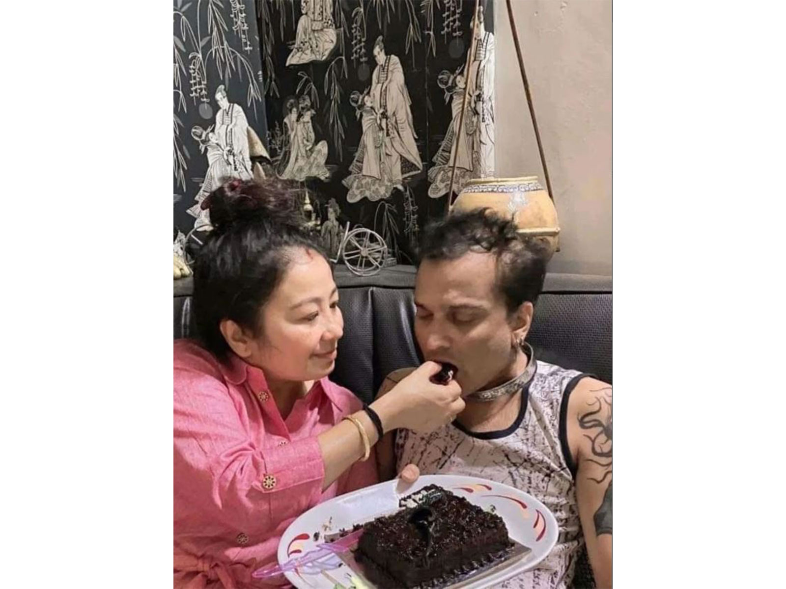 Zubeen Garg with wife Garima (Photo/instagram/@garima.s.garg) Zubeen Garg with wife Garima (Photo/instagram/@garima.s.garg)