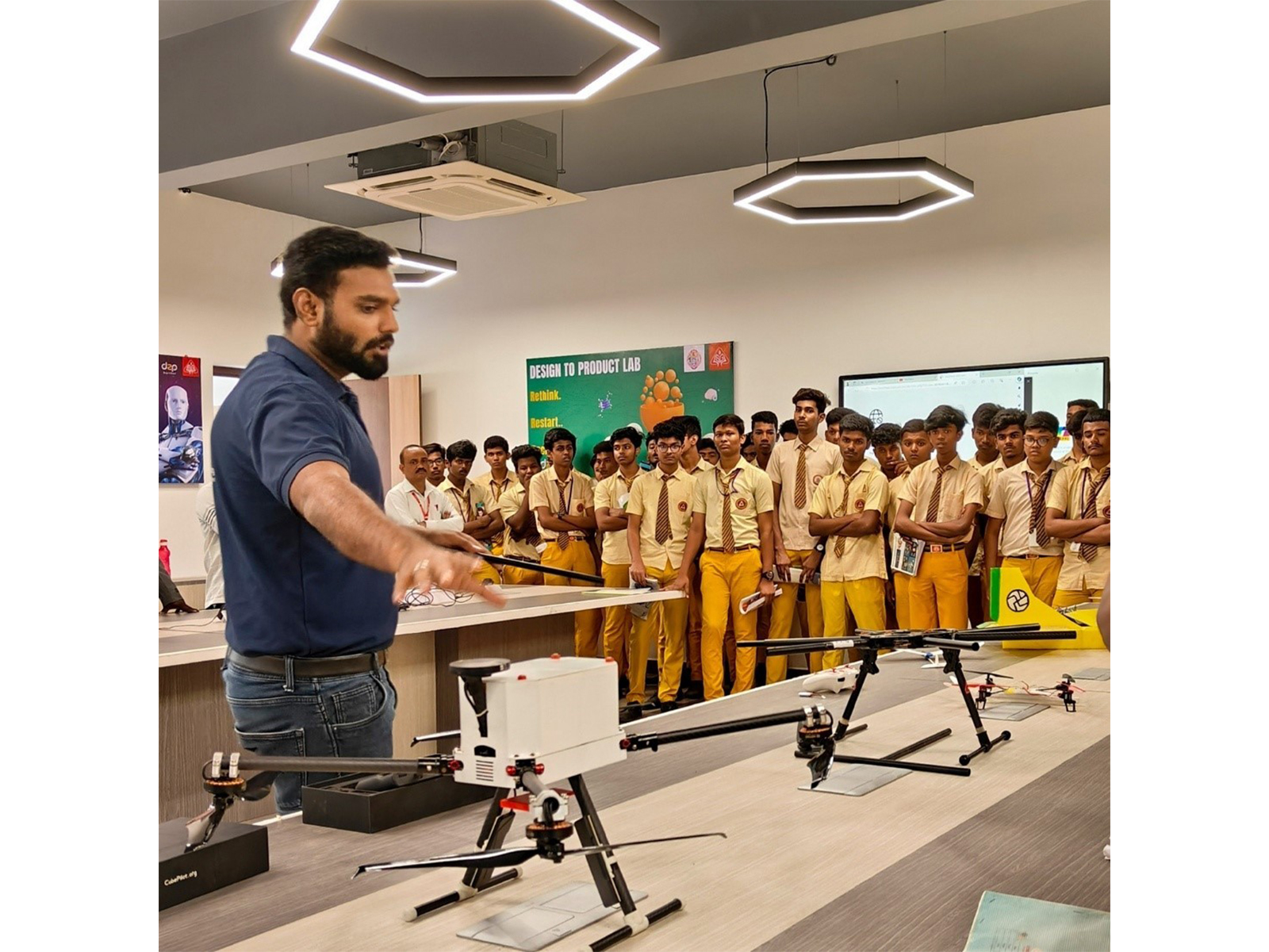 Robo Aashik’s STEM Labs: Revolutionizing Education Across 490+ Indian Schools
