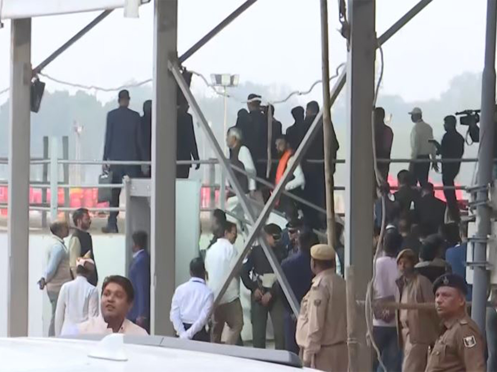 Bihar Caretaker CM Nitish Kumar arrives at Gandhi Maidan (Photo/ANI)